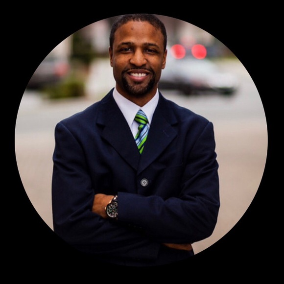 Meet your Posher, Korey - Picture 1 of 1